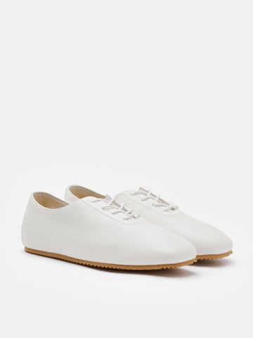 Arden Classic Lace-Up Flats